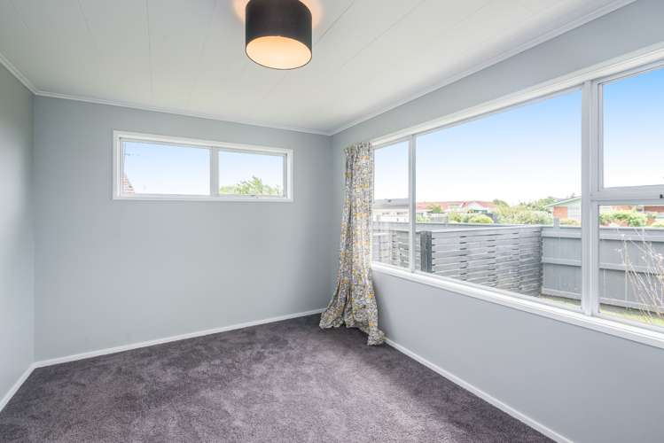 32 Sylvan Avenue Waikanae_11