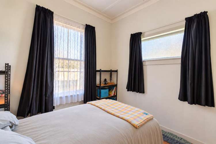 69 Gladstone Street Hawera_13