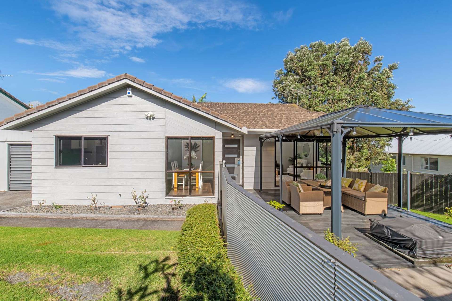 2/6 Acland Place Botany Downs_0