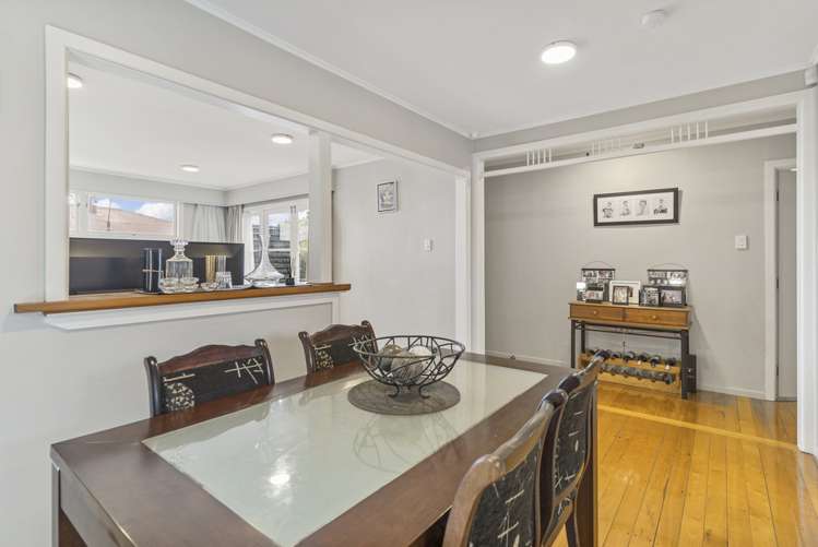 16 Vera Road Te Atatu South_9