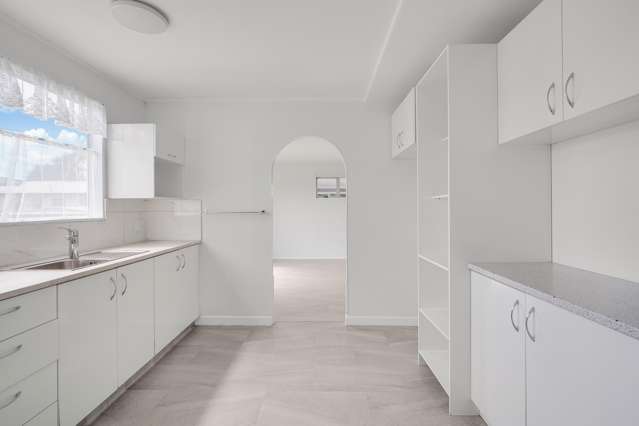 48B Karen Crescent Dinsdale_2