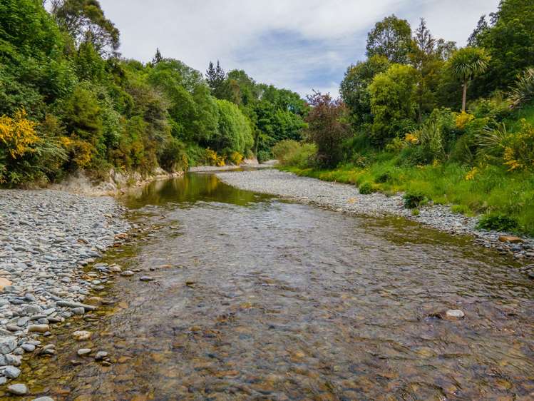 166 Breakneck Road_4