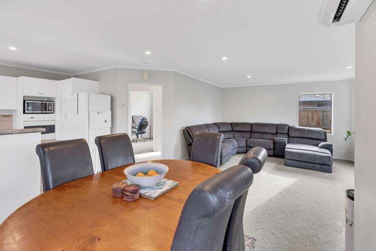 147 North Street Feilding_21