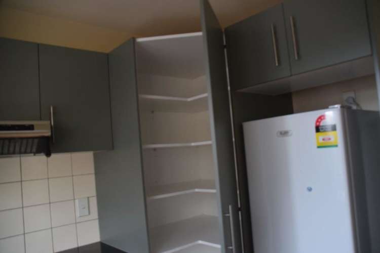 10/12 Crown Lynn Place New Lynn_1