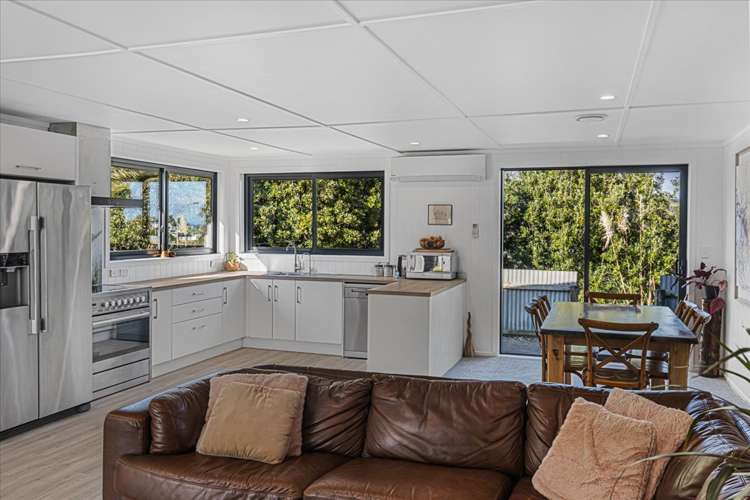 5457 State Highway 3 Mokau_6