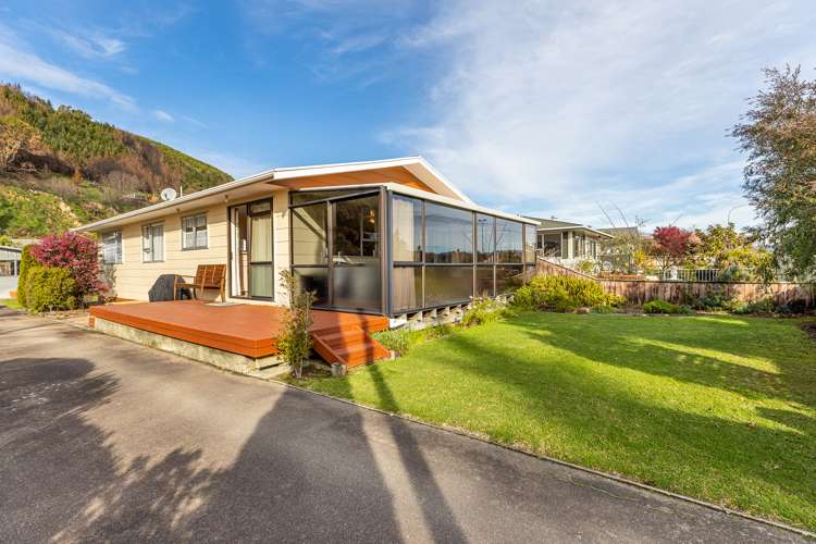 100 North Road The Wood_9