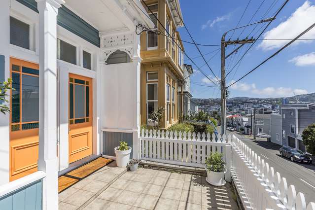 96 Pirie Street Mount Victoria_1