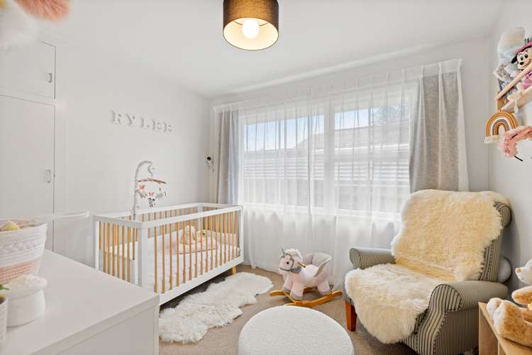 5 Bassett Street Burwood_7