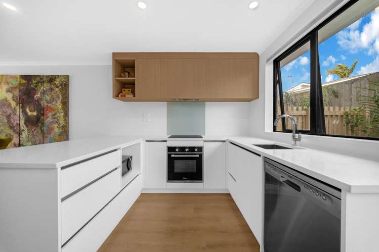 4/29 Normandy Place Henderson_8