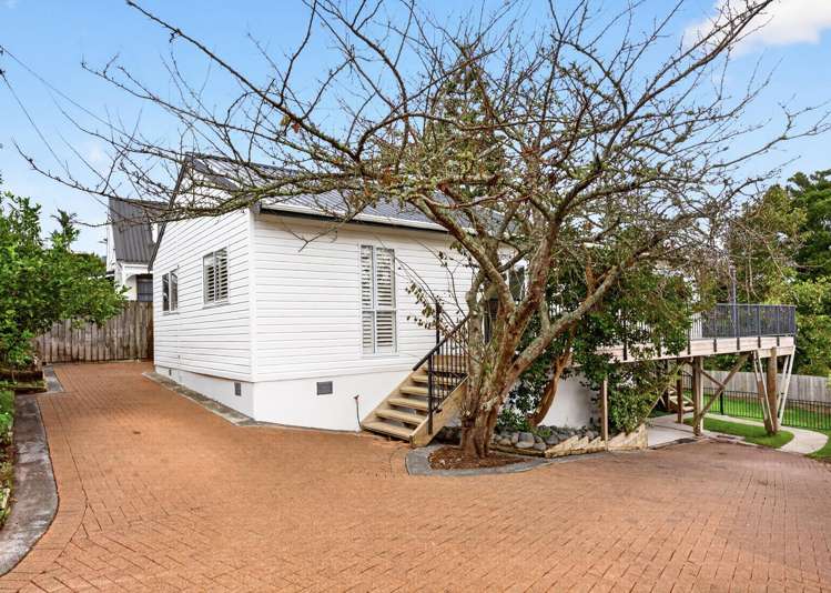 2/39 Kia Ora Road Beach Haven_13