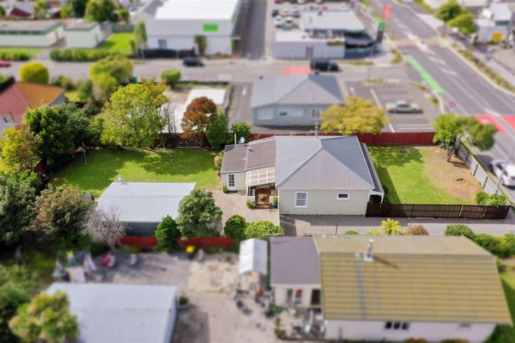 661 Ferry Road Woolston_14