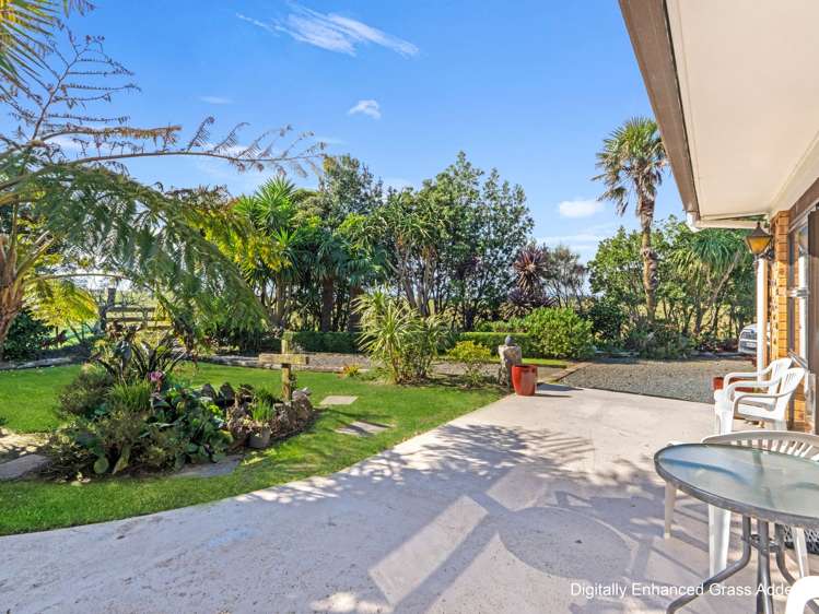242 Baylys Coast Road Dargaville_19