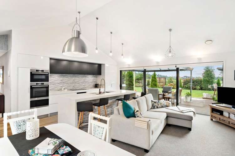 27 Stockyard Crescent Pukekohe_15