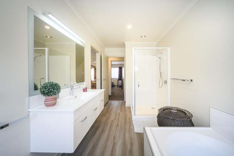 95 Tremaine Avenue Westbrook_6