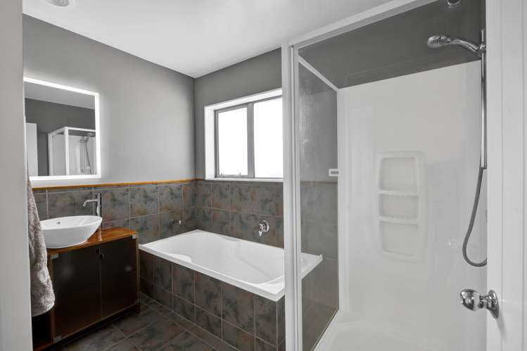 201 Heta Road Merrilands_13