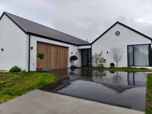 3 bedrooms plus office