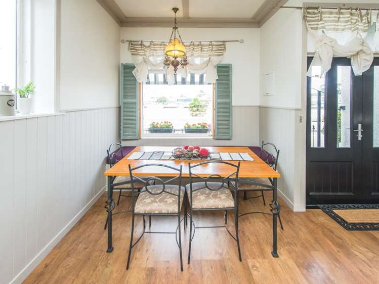 9 Putiki Drive Durie Hill_9