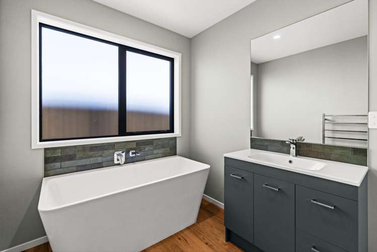 11 Tutira Place Poraiti_13