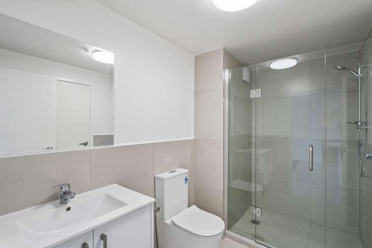 1C/4045 Great North Road 1665_6