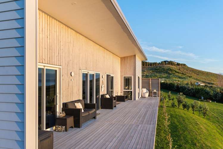 225 Wheatstone Road Wainui_26