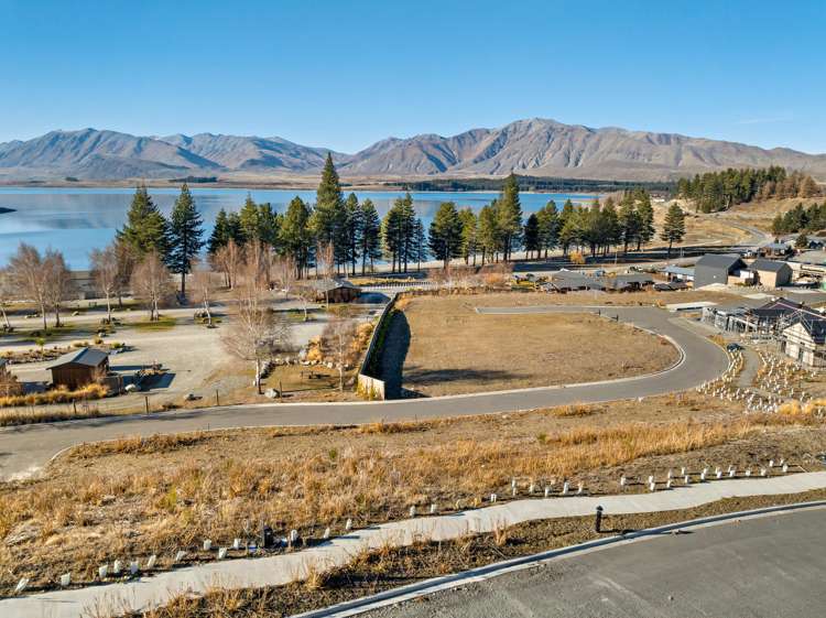 Station Bay Lake Tekapo_1