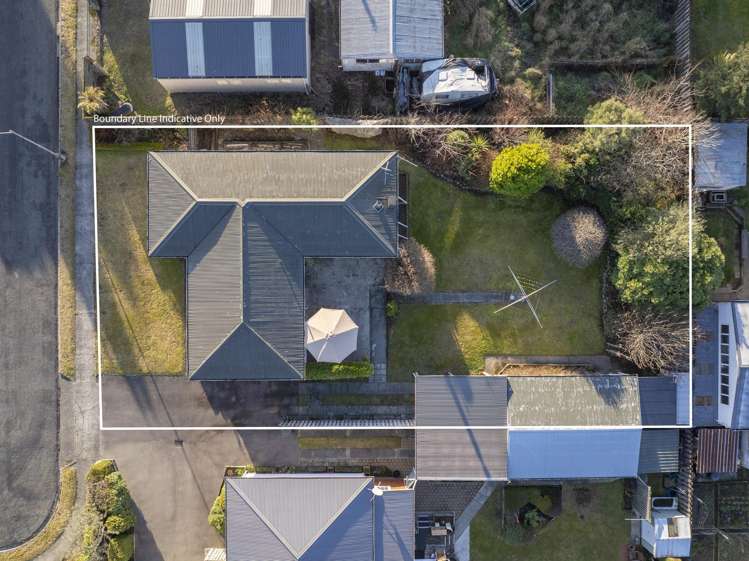 27 Excelsior Place Manapouri_13