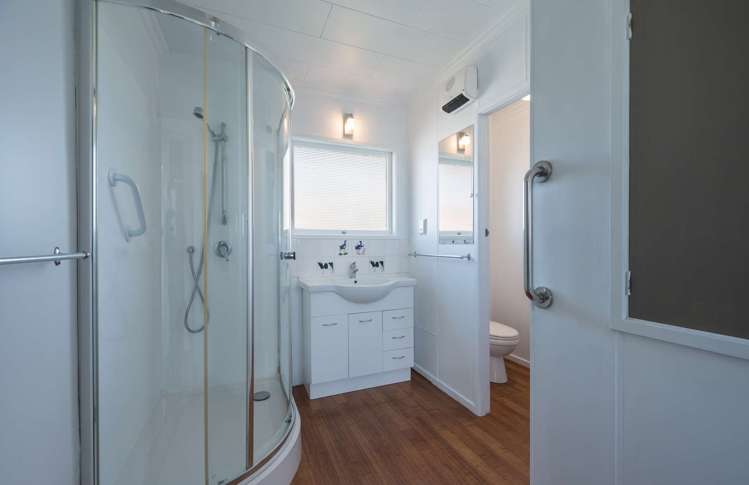 1/240 Songer Street Stoke_13