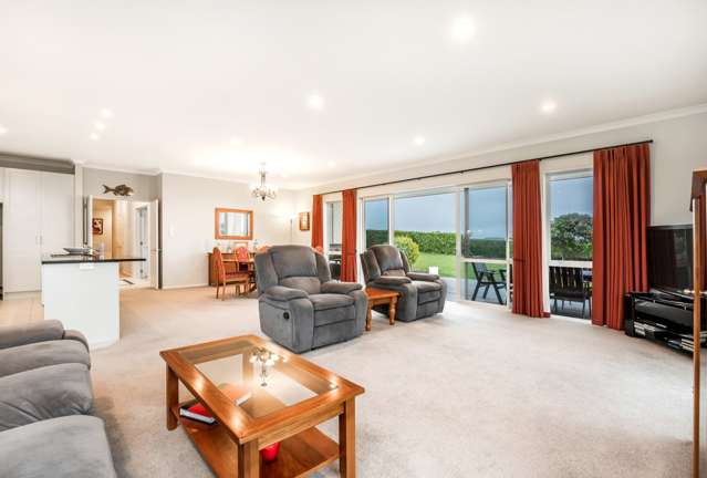 1400 Awhitu Road Pollok_4