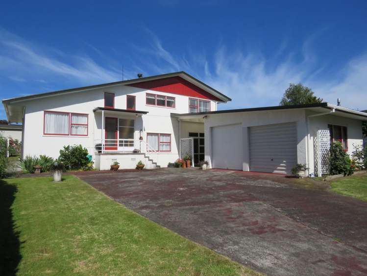 182 Golf Road Taumarunui_13