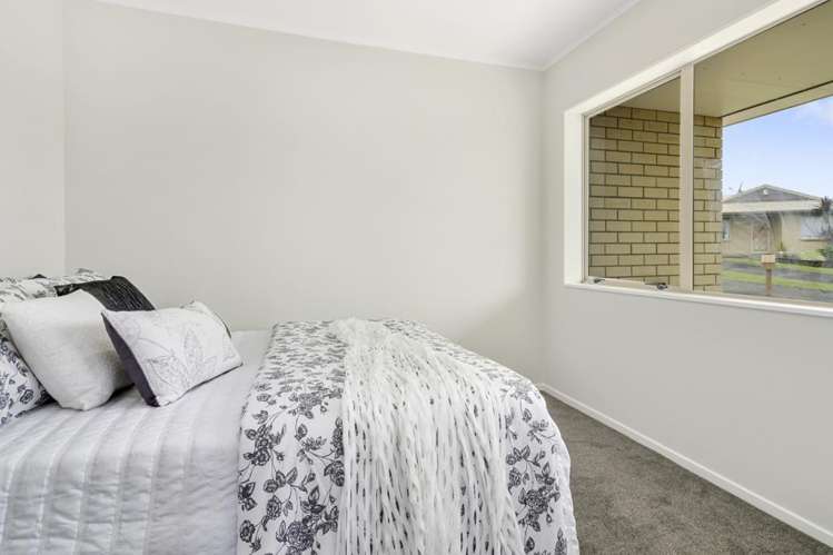6 Barr Place Manurewa_14