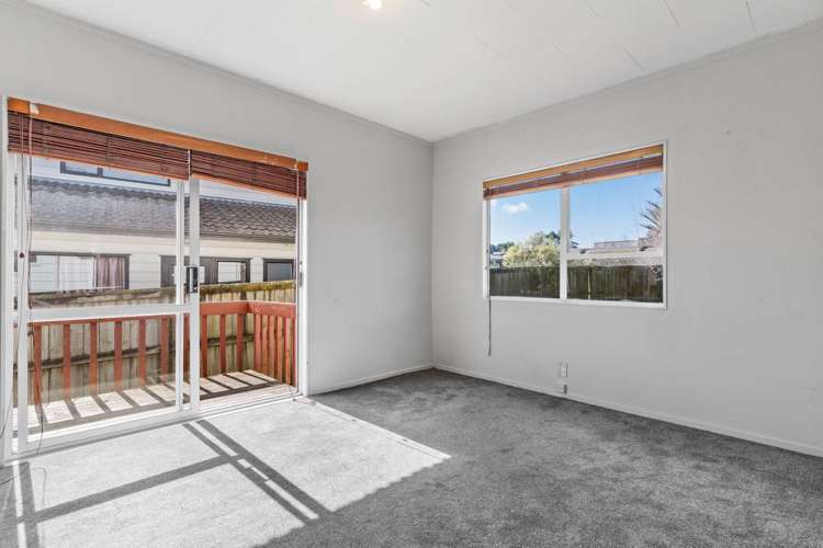 1/113 Mokoia Road Birkenhead_8