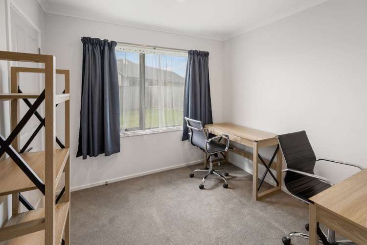 28 Magnolia Crescent Tawhero_14