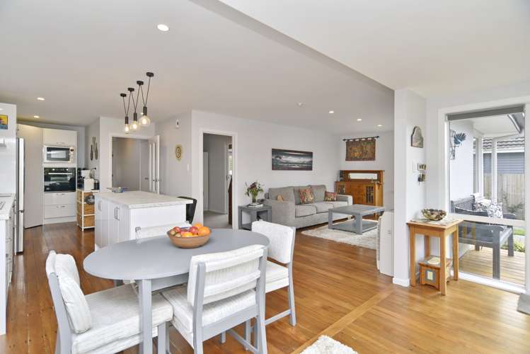 210 Avonhead Road Avonhead_7