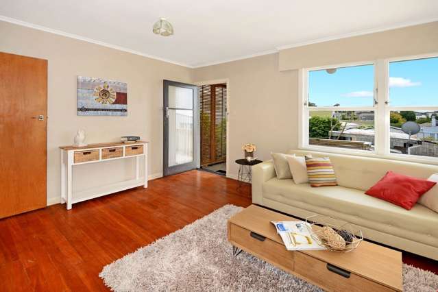 2/15 Carlton Street Hillsborough_2