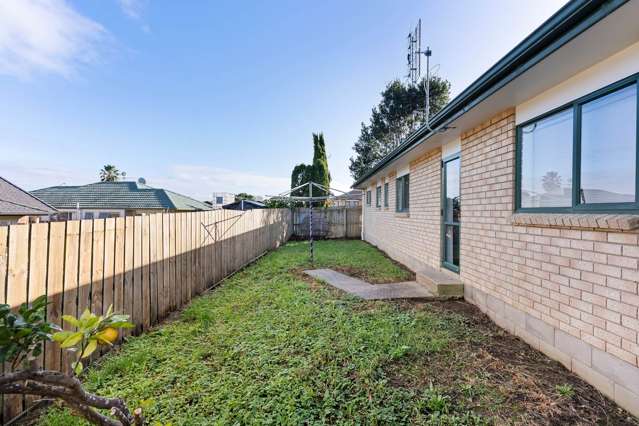 8 Carn Place Manurewa_3