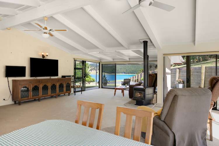 215 Kempthorne Road Russell_5