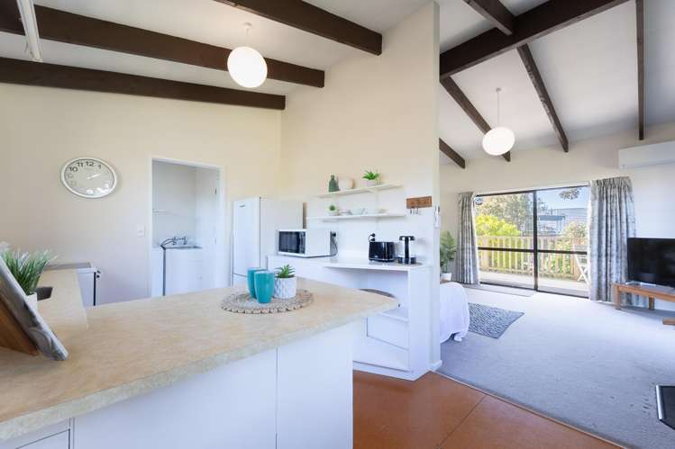 200 Tutere Street_5
