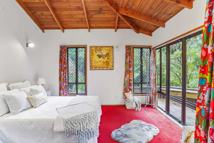 39 Longfellow Parade Glen Eden_11