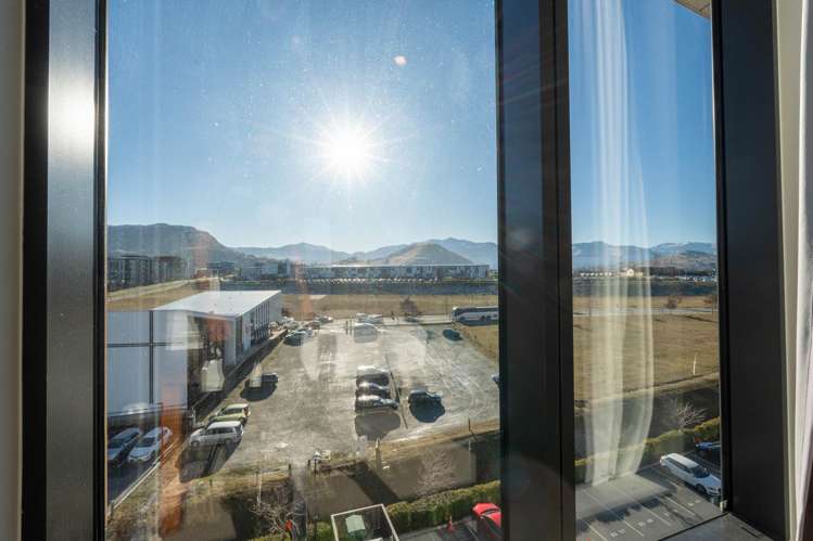 504/18 Mountain Ash Drive Frankton_6