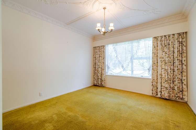 130 Sandon Road Feilding_12