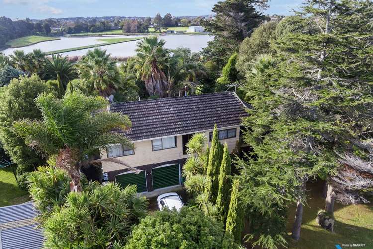 1 Bluewater Place Wattle Downs_0