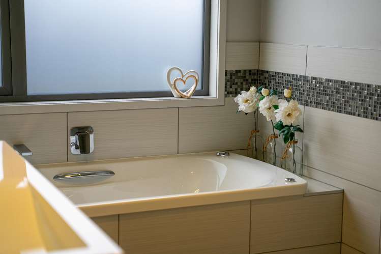 13 Sunshine Court Cromwell_27