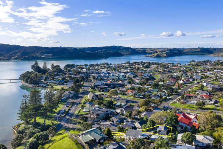 6 Helen Place Raglan_14
