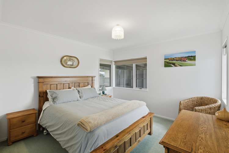 100 Hendersons Line Marton_12