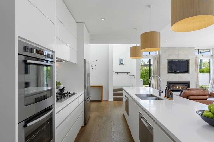 93 Mays Road Saint Albans_14