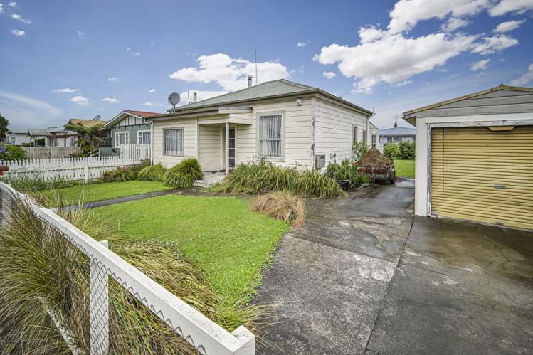 607 Oak Road Akina_12