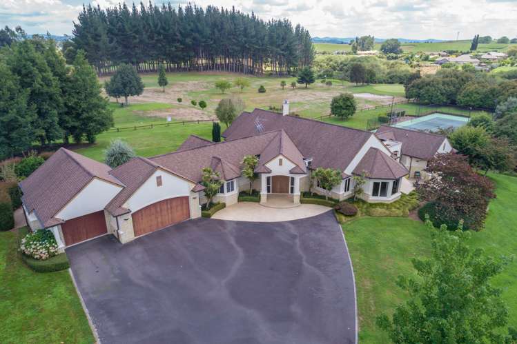 365 Holmwood Drive Ngahinapouri_20