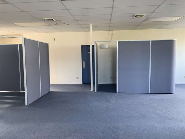 Unit G, 44-46 Constellation Drive Rosedale_2
