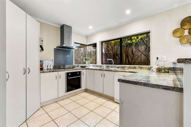 14 Ginders Drive Massey_2