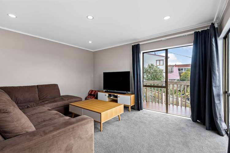 2/145 Mokoia Road Birkenhead_11